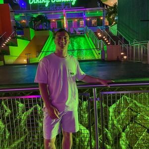 Meet your Posher, Sage